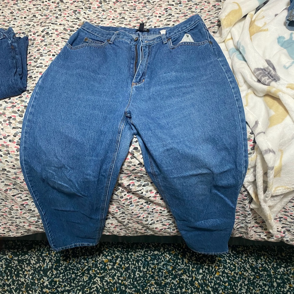 jeans
